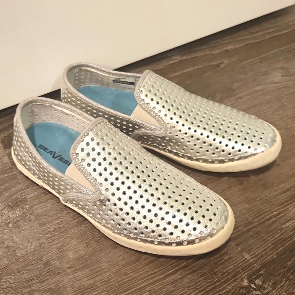 SeaVees Baja Slip On Portal Silver Leather Size 9.5